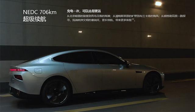 都在死磕特斯拉？其实这样理解小鹏P7才是正确的打开方式