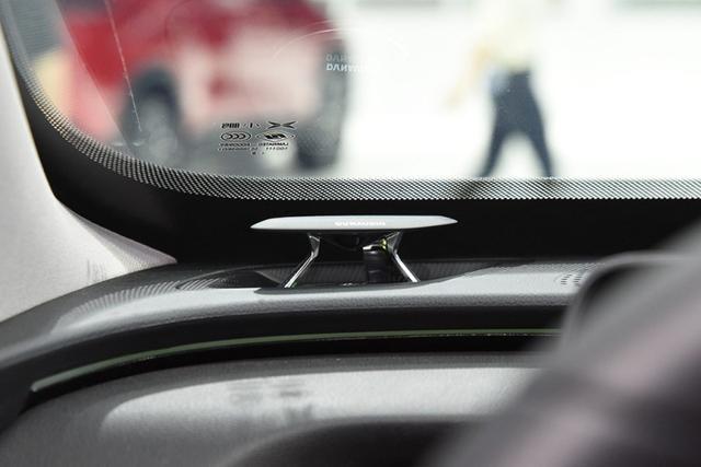 都在死磕特斯拉？其实这样理解小鹏P7才是正确的打开方式